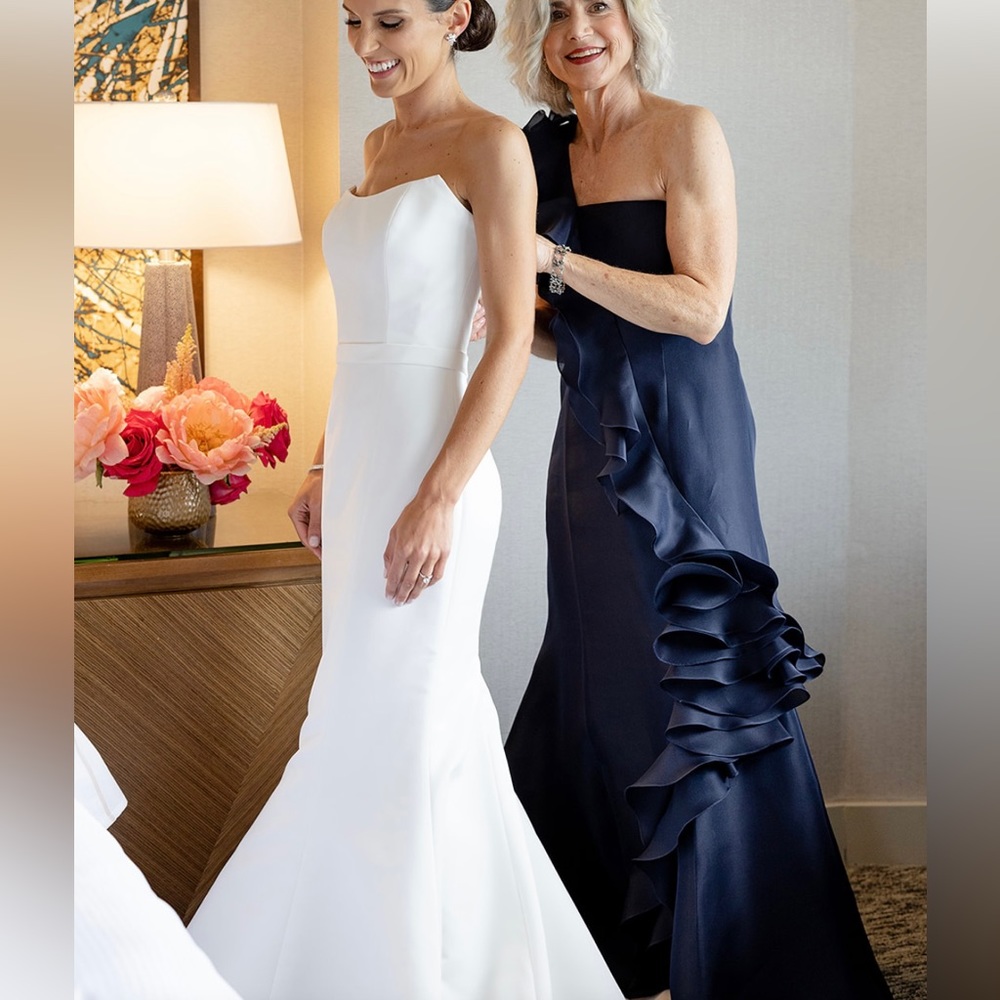 Custom Gown, Navy - Size 4 - image 2